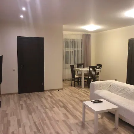 Apartman Riverside Embassy 2. Spacious/free Parking